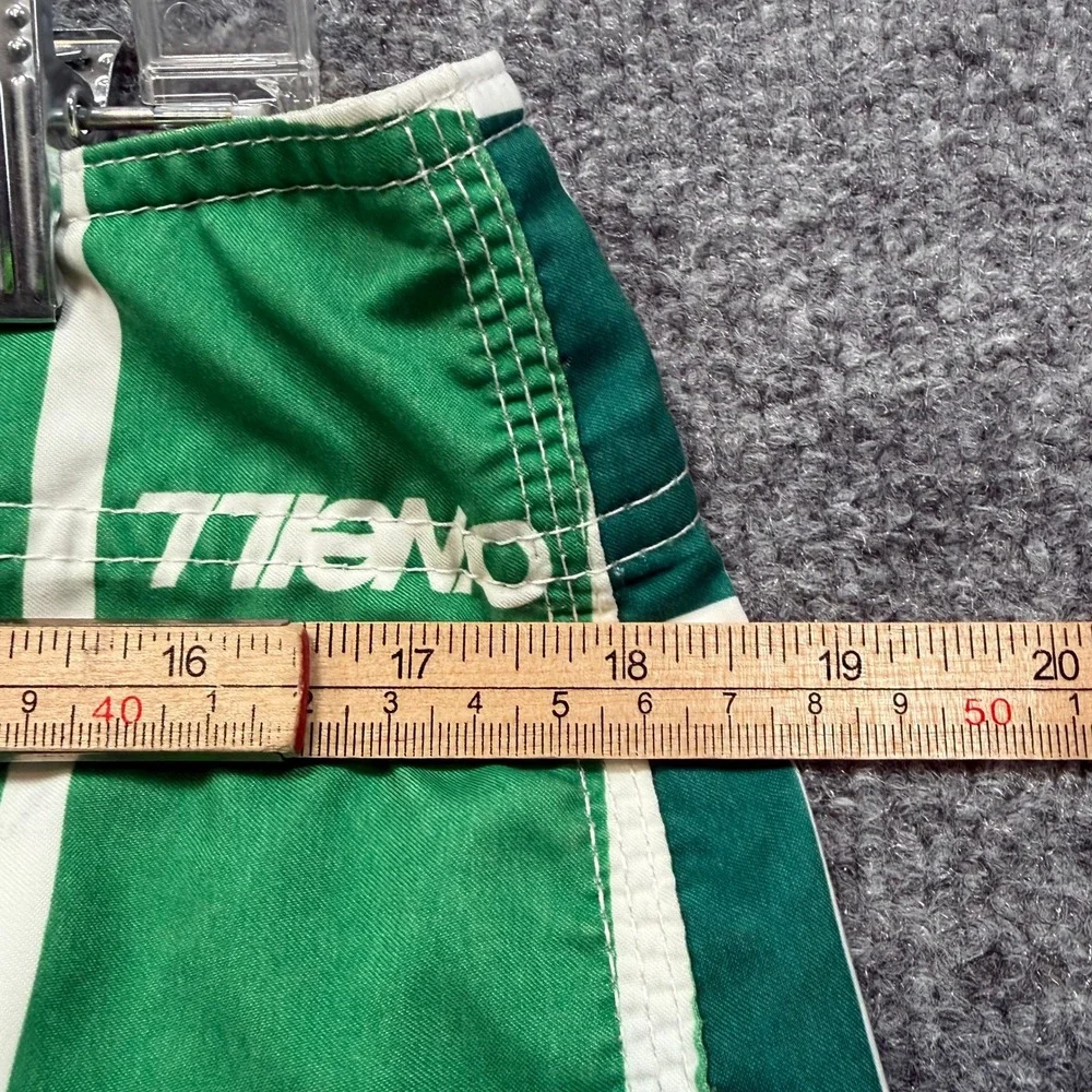 ONeill Board Shorts Men 34 Green Checkered Surf Swim Trunks Y2K Logo Lightweight